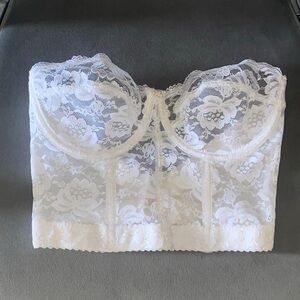 Vogue Bra Vintage White Floral Lace Strapless Bustier